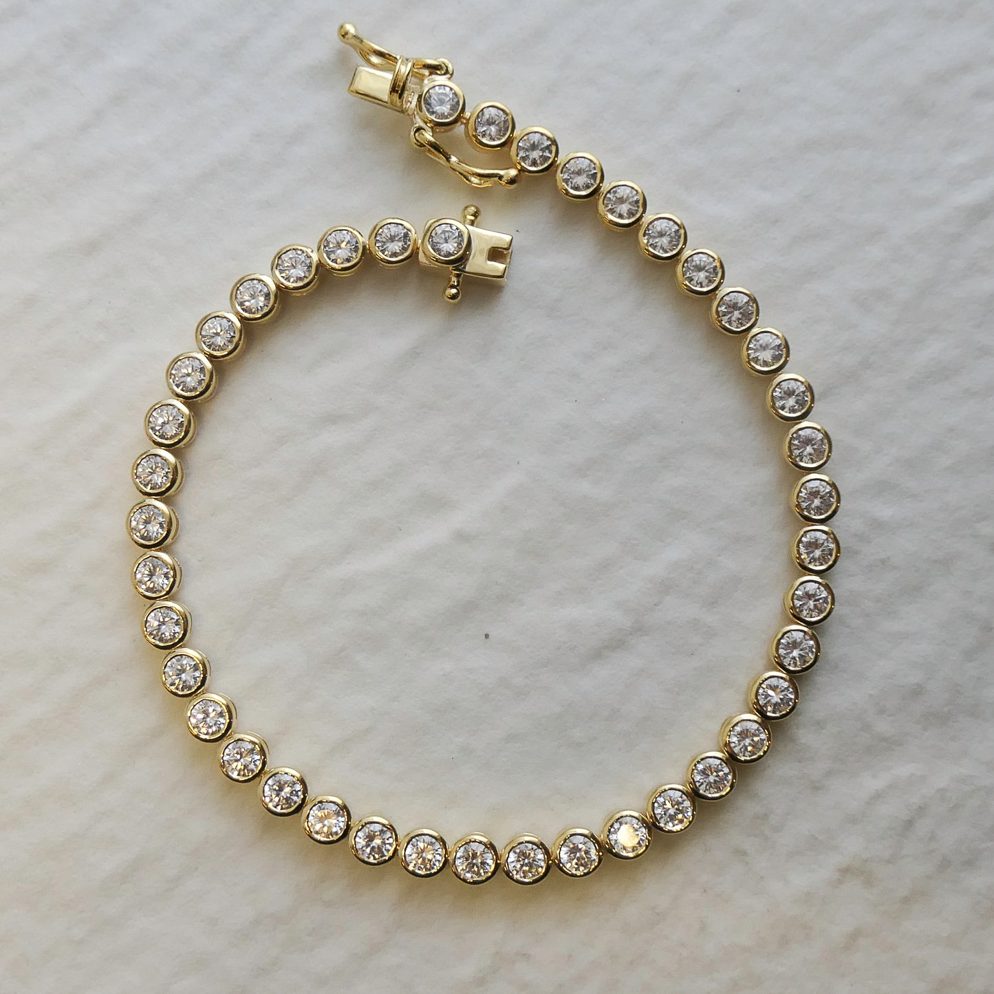 Tennis Bracelet with Zircon in Gold Plated Sterling Silver - 7 inches
