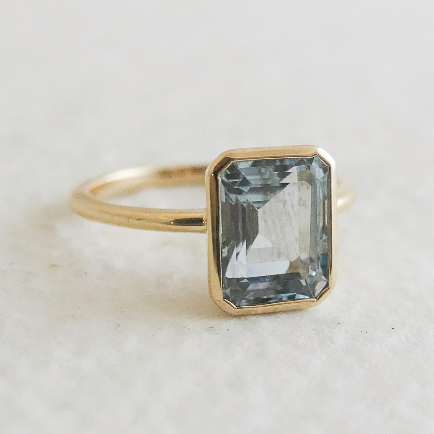 Emerald cut Aquamarine 14kt Gold Ring - Size 7