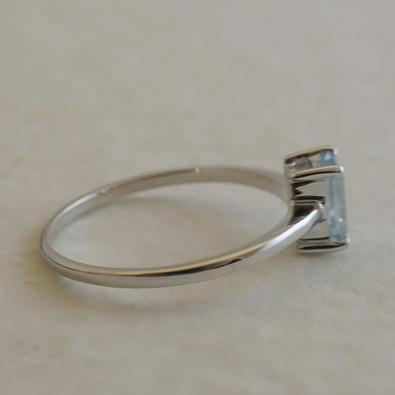 Aquamarine Baguette 14kt White Gold Ring - Size 7