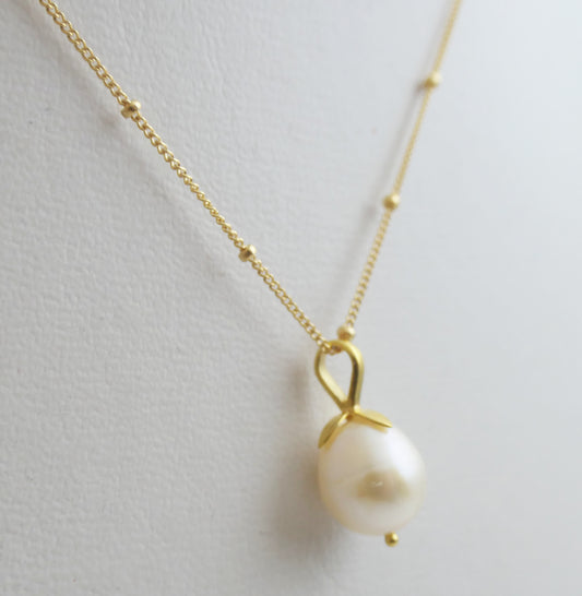 Cultured Pearl Gold Fill Necklace 18 inches